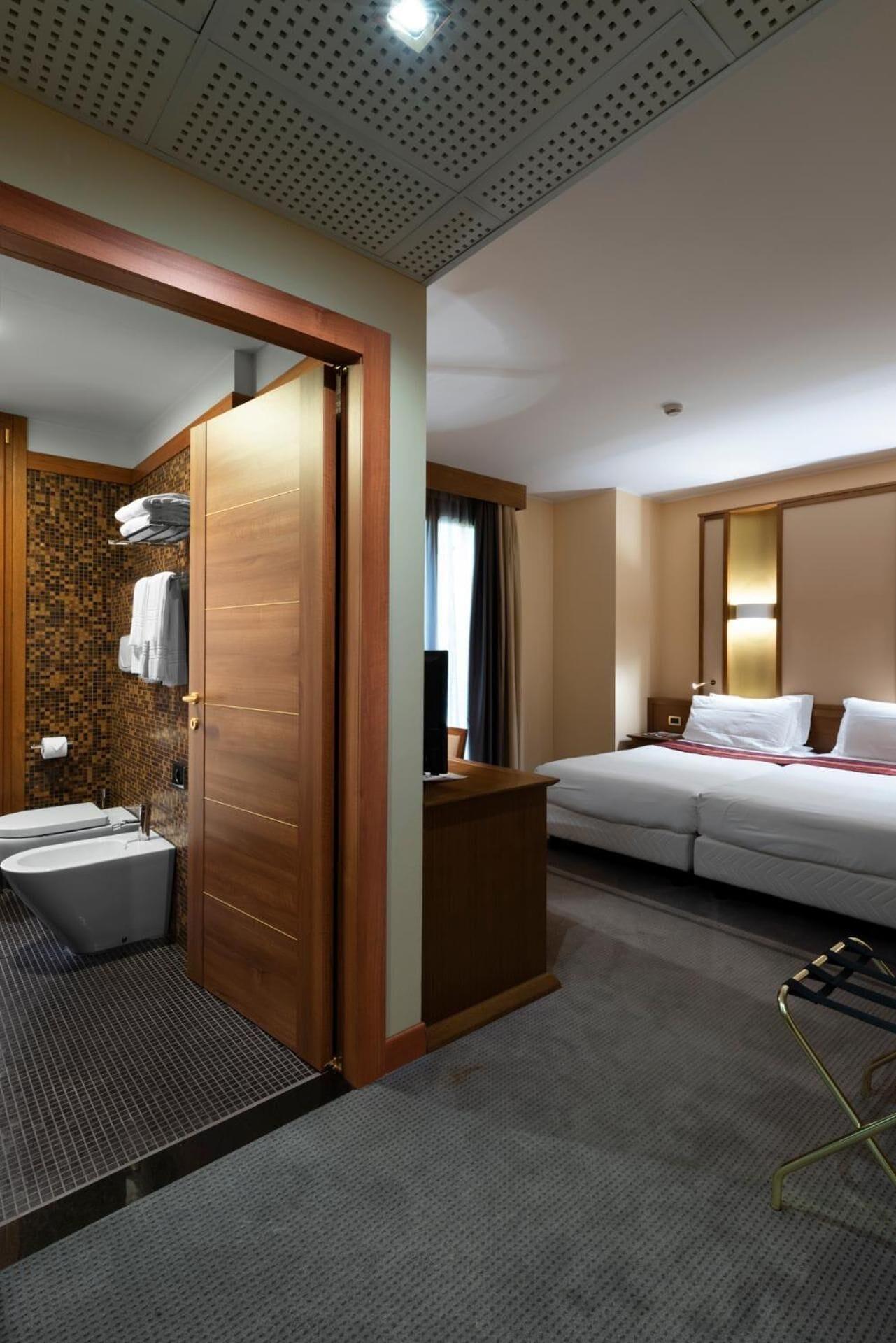 Thai Si Royal Thai Spa Lovadina Exteriér fotografie
